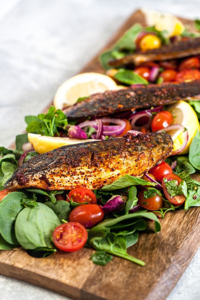 MasterClass Gourmet Prep & Serve Mango Wood Board - Large & Durable