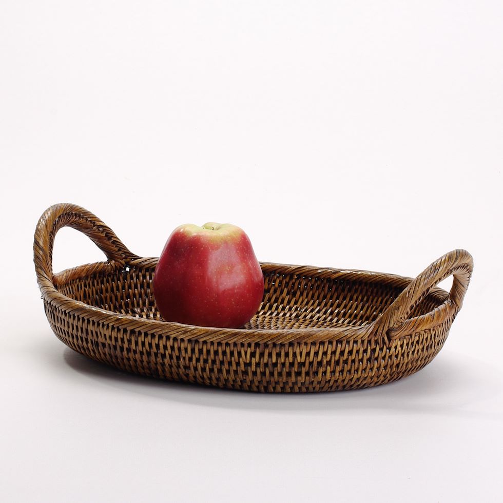 Stylish Hand-Woven Fruit Bowl - Charming Colonial Style for Your Home