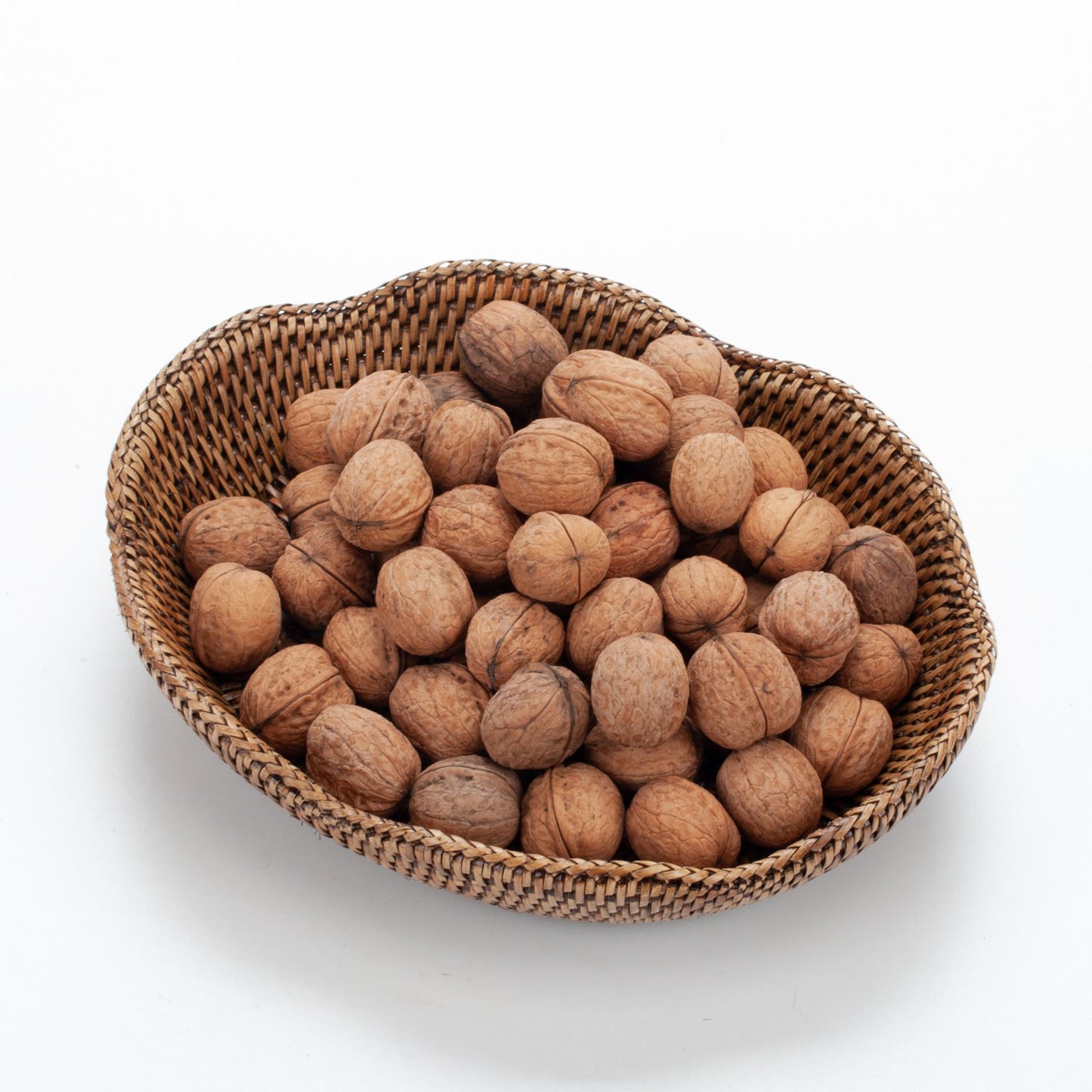 Woven Fruit Bowl Made from Natural Rattan, 27*22*6 cm, 71052-brown