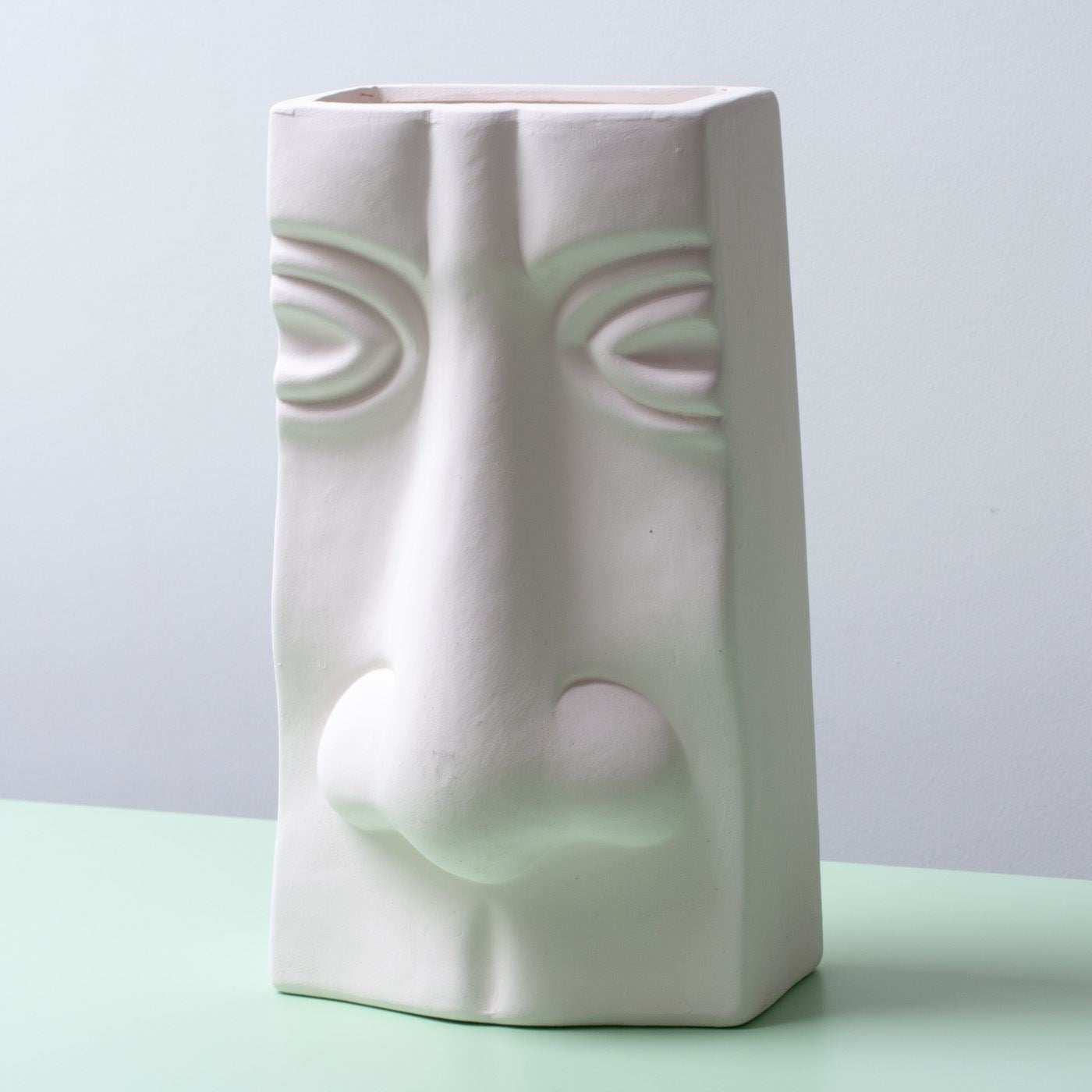 Decorative ceramic vase in Modern style, 15х9х25 cm