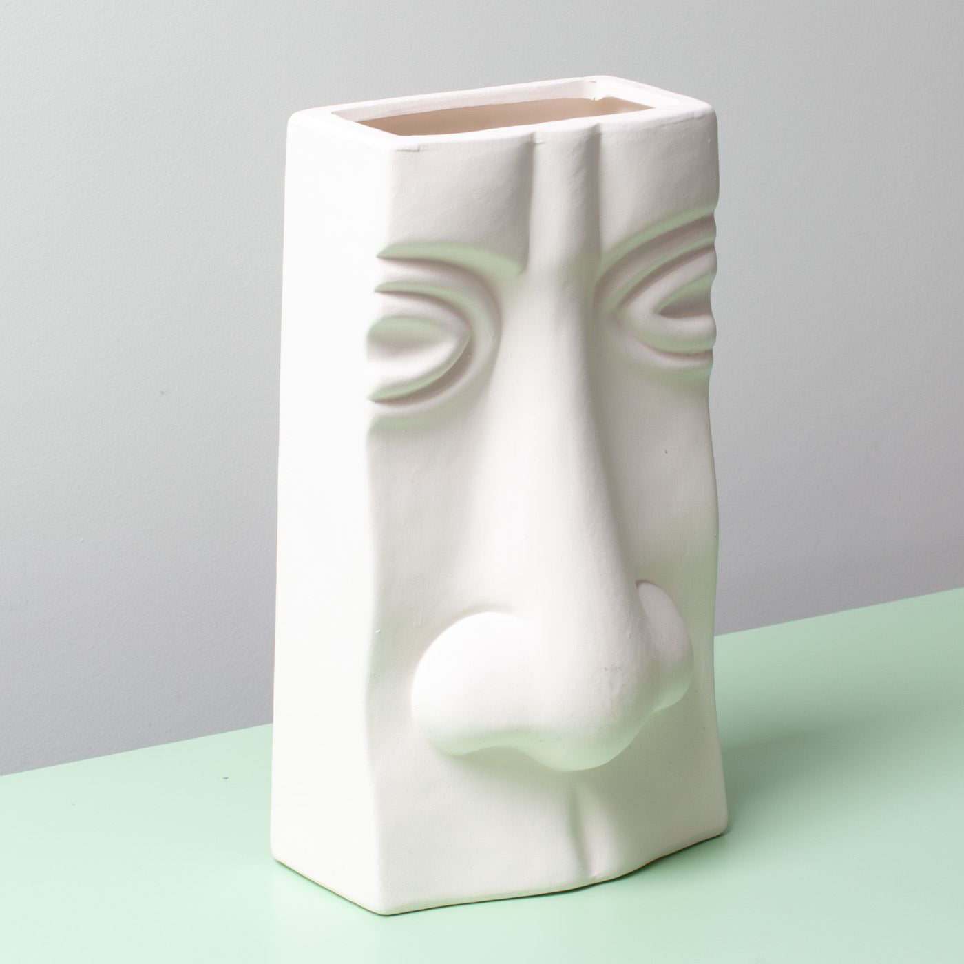 Decorative ceramic vase in Modern style, 15х9х25 cm