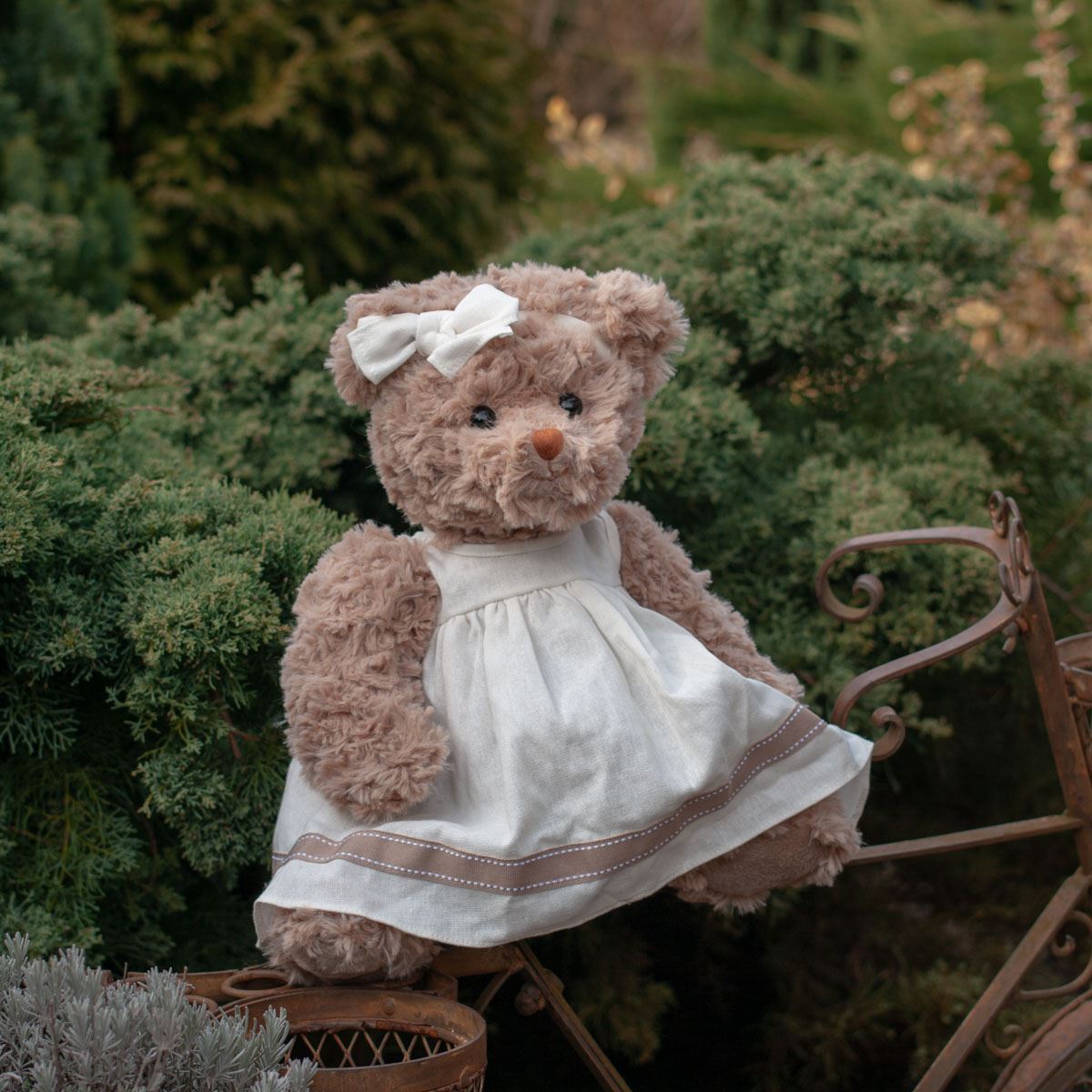 Plush Bear Bukowski “Dolce Marina”, 40 cm – Soft Scandinavian Toy