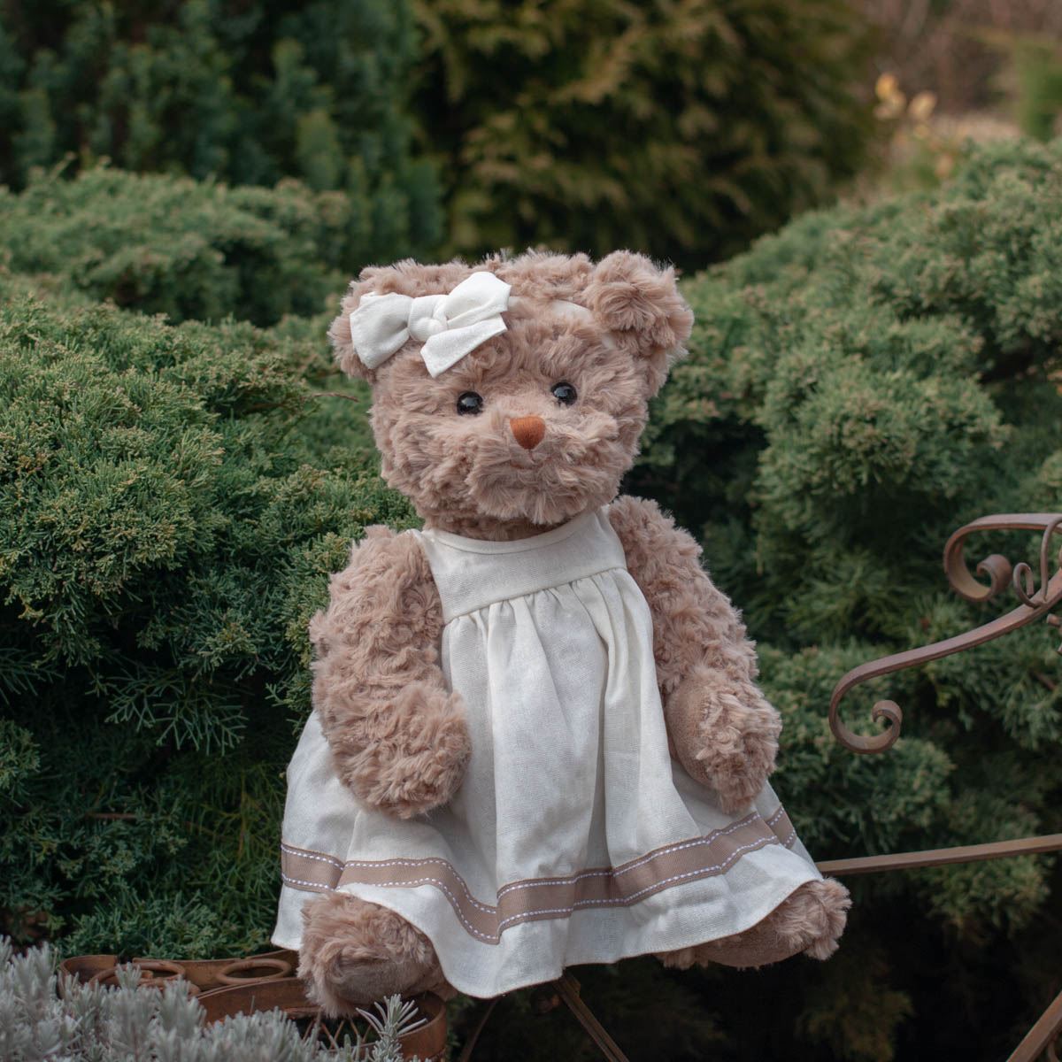 Plush Bear Bukowski “Dolce Marina”, 40 cm – Soft Scandinavian Toy