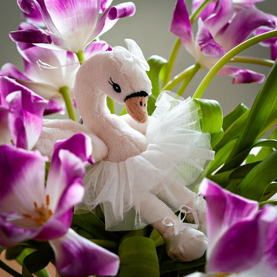 Bukowski Plush Swan “Little Odette” – 15 cm Graceful Scandinavian Toy