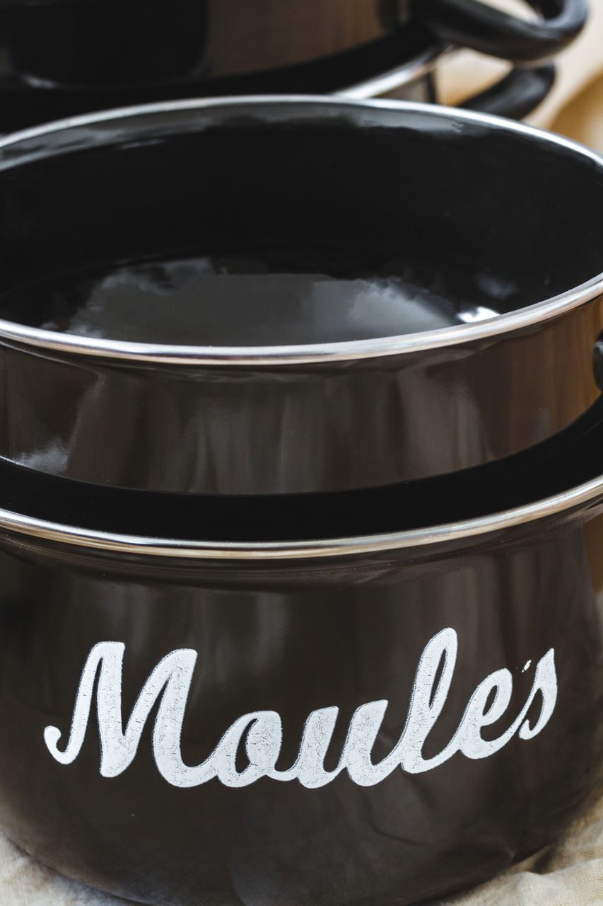 KitchenCraft World of Flavours Mediterranean Standard Mussels Pot