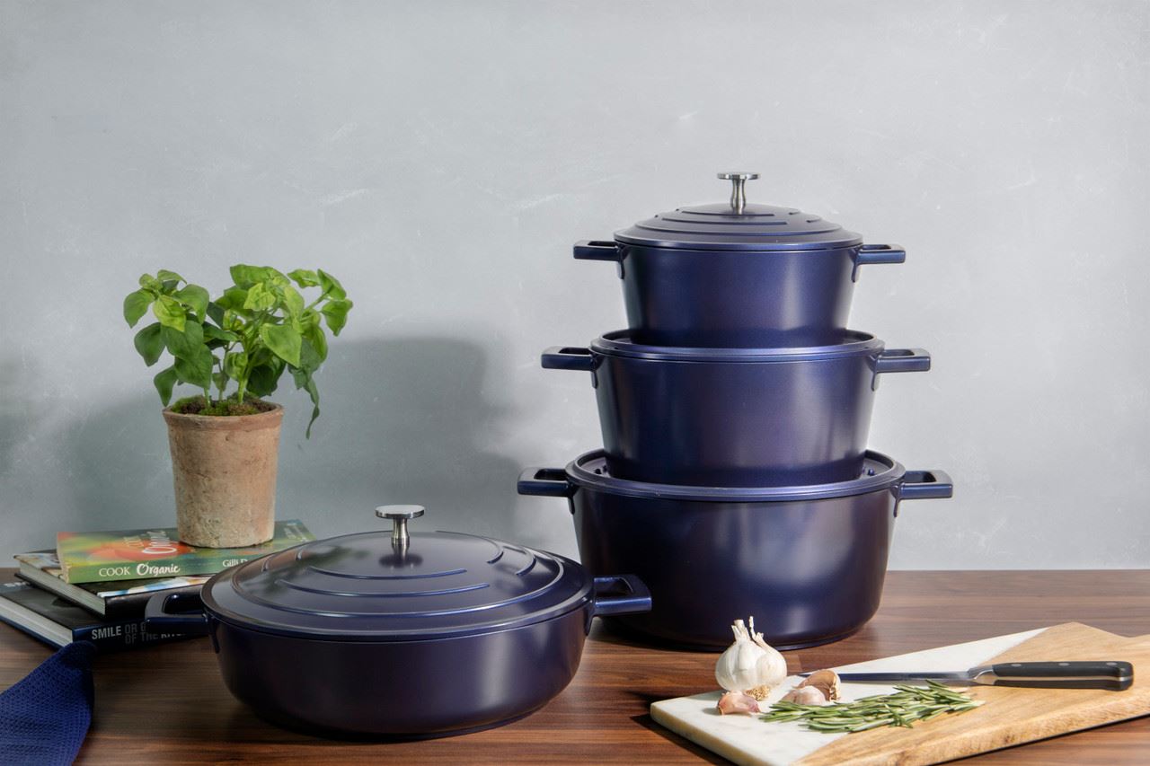 Pot MasterClass Metallic Blue, 4 L, MCMSCRD28BLU